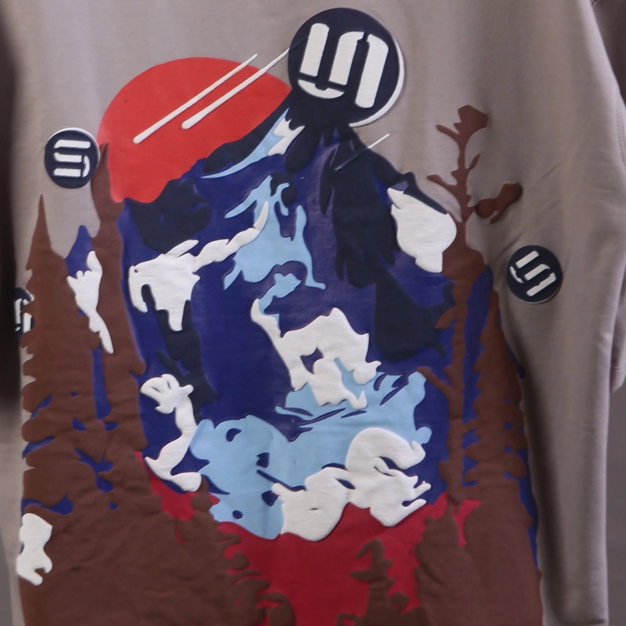 DAWNING MOUNTAIN OVERSIZED T - SHIRT - SULLITT