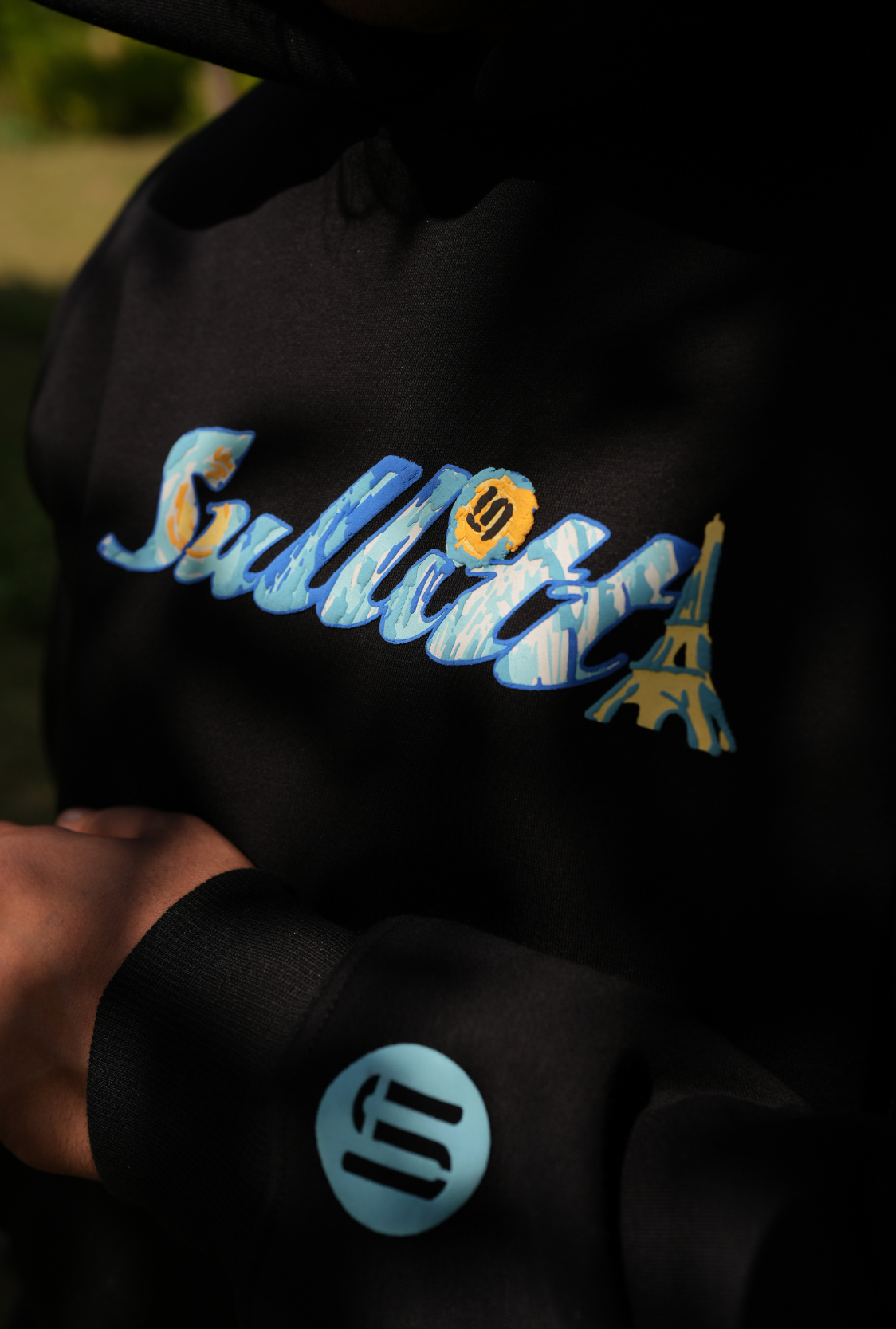 CITY OF NIGHTS BLACK HOODIE