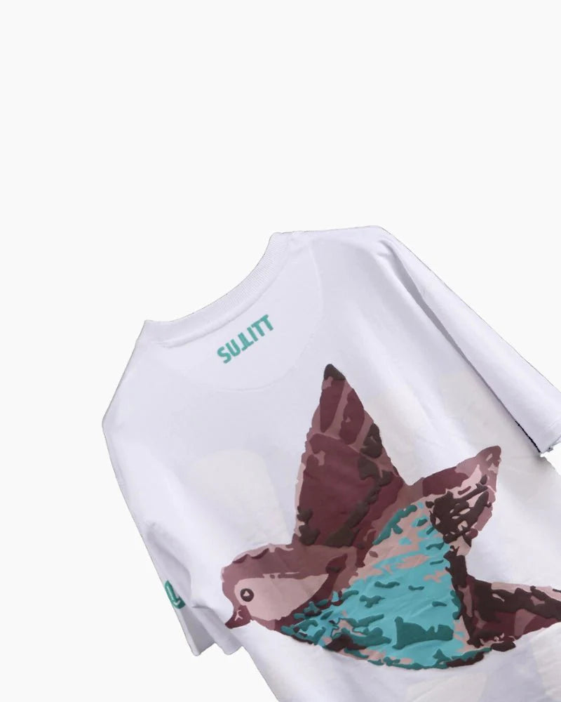 FEATHERED FRIEND OVERSIZED WHITE T-SHIRT