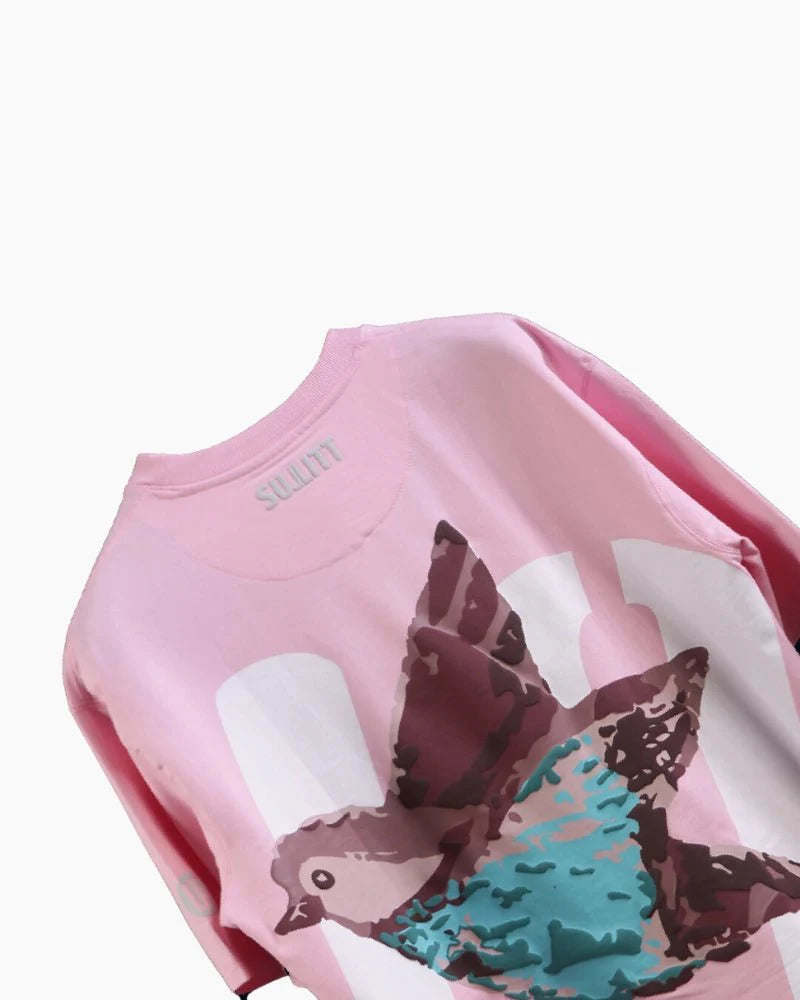 FEATHERED FRIEND OVERSIZED PINK T-SHIRT