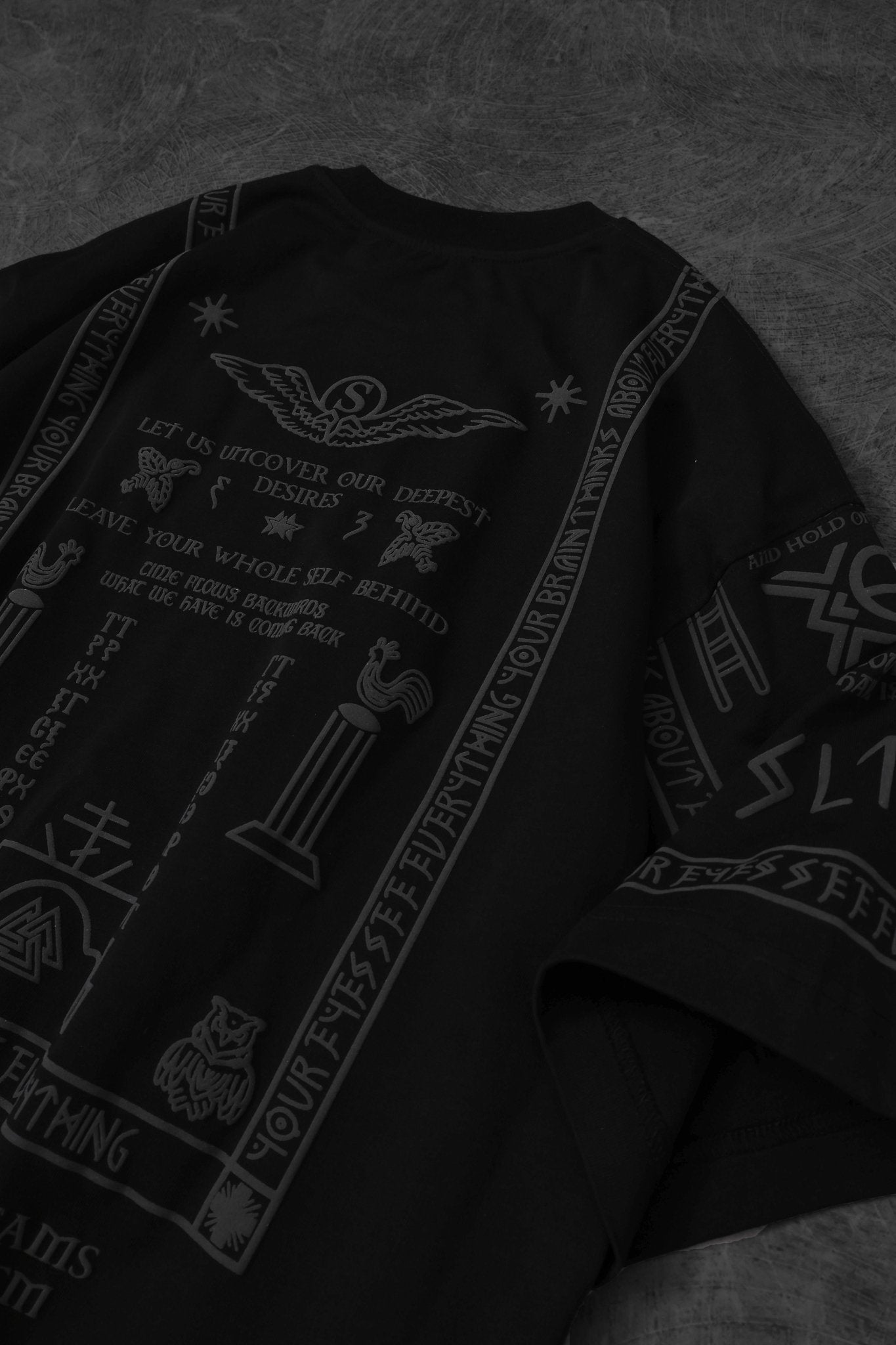 Pharaoh Oversized Tee - SULLITT